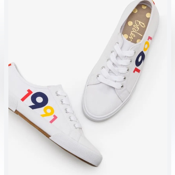 Boden Shoes - Boden "1991 color" canvas sneakers 👟 Size UK 41 (Us 10)
